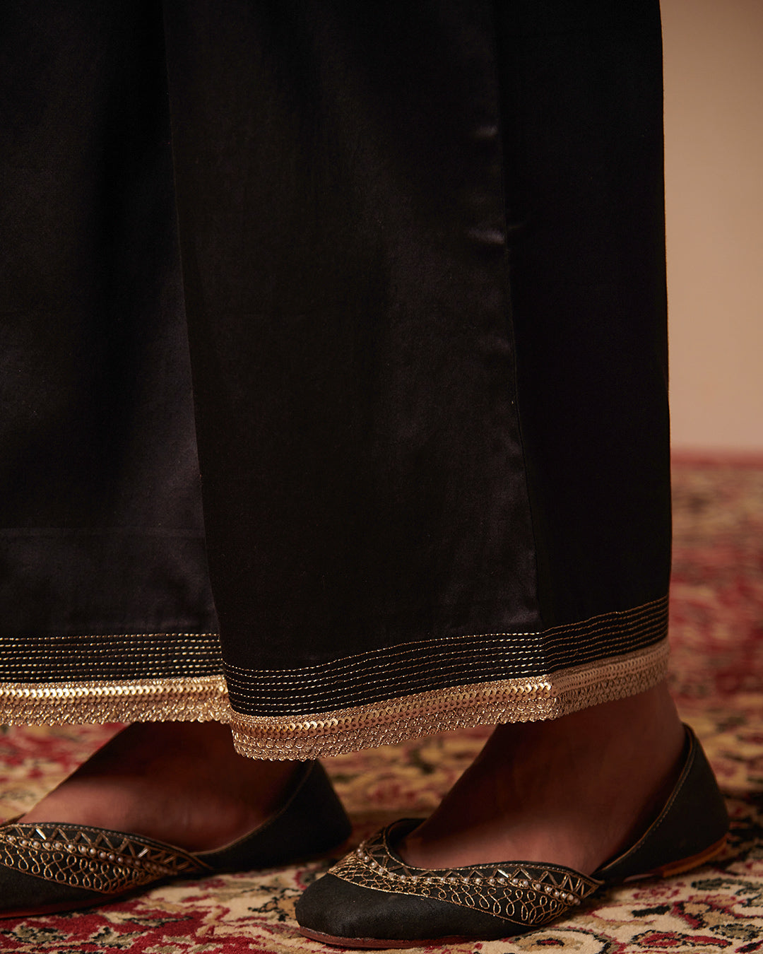 Roshanara Aarya Midnight Black Farsi