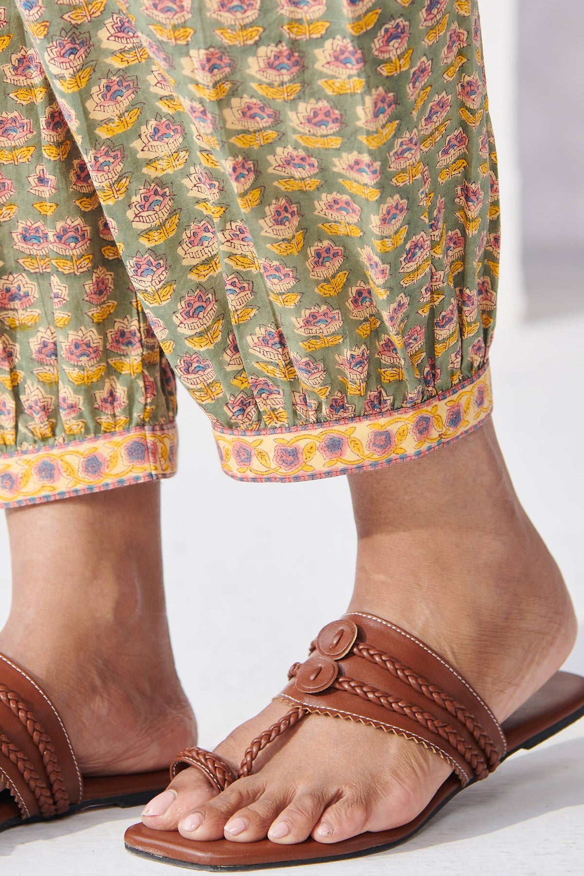 Gulzar Suhana Sanganeri Izhaar Pants