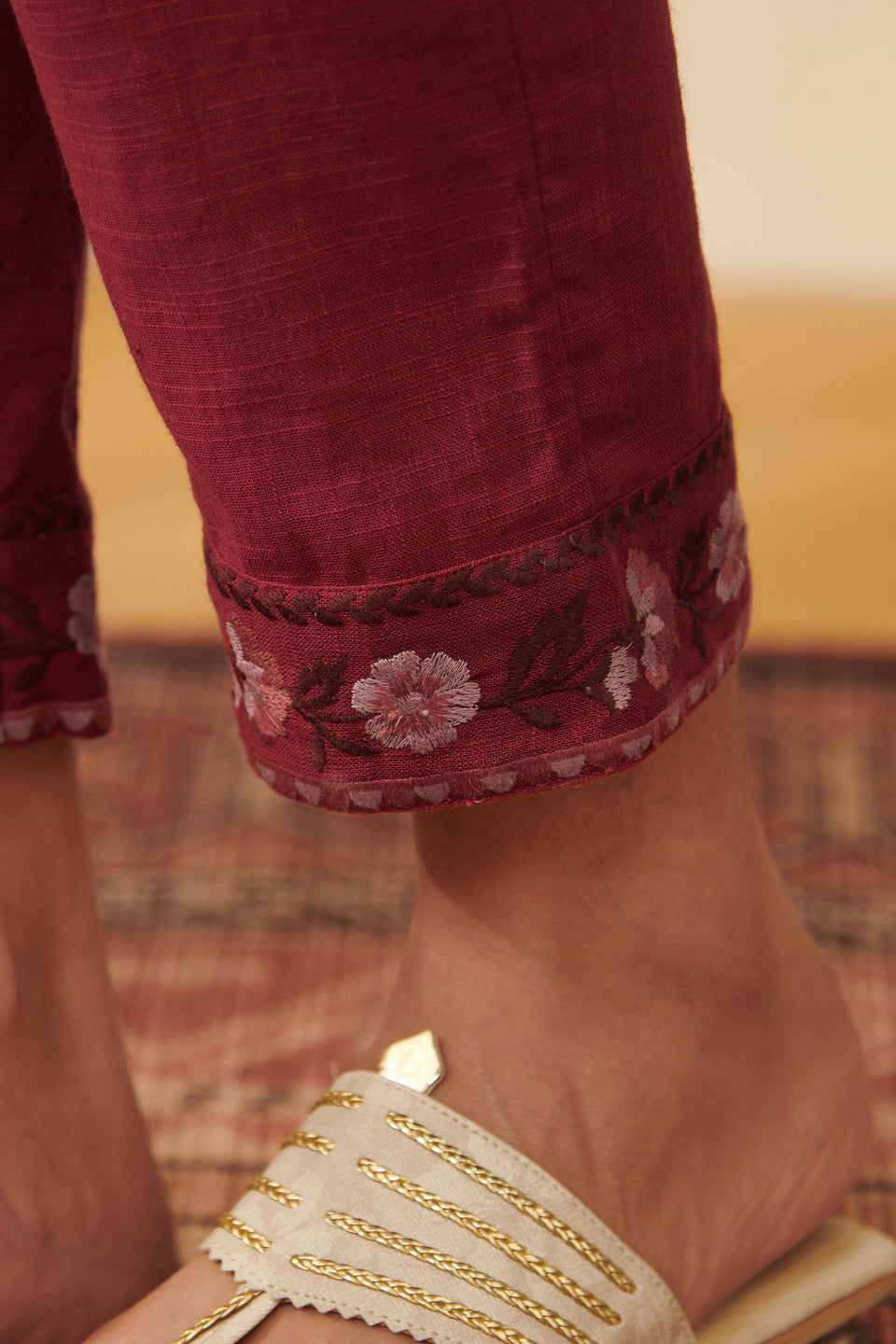 Mehraab Shabnam Narrow Pants