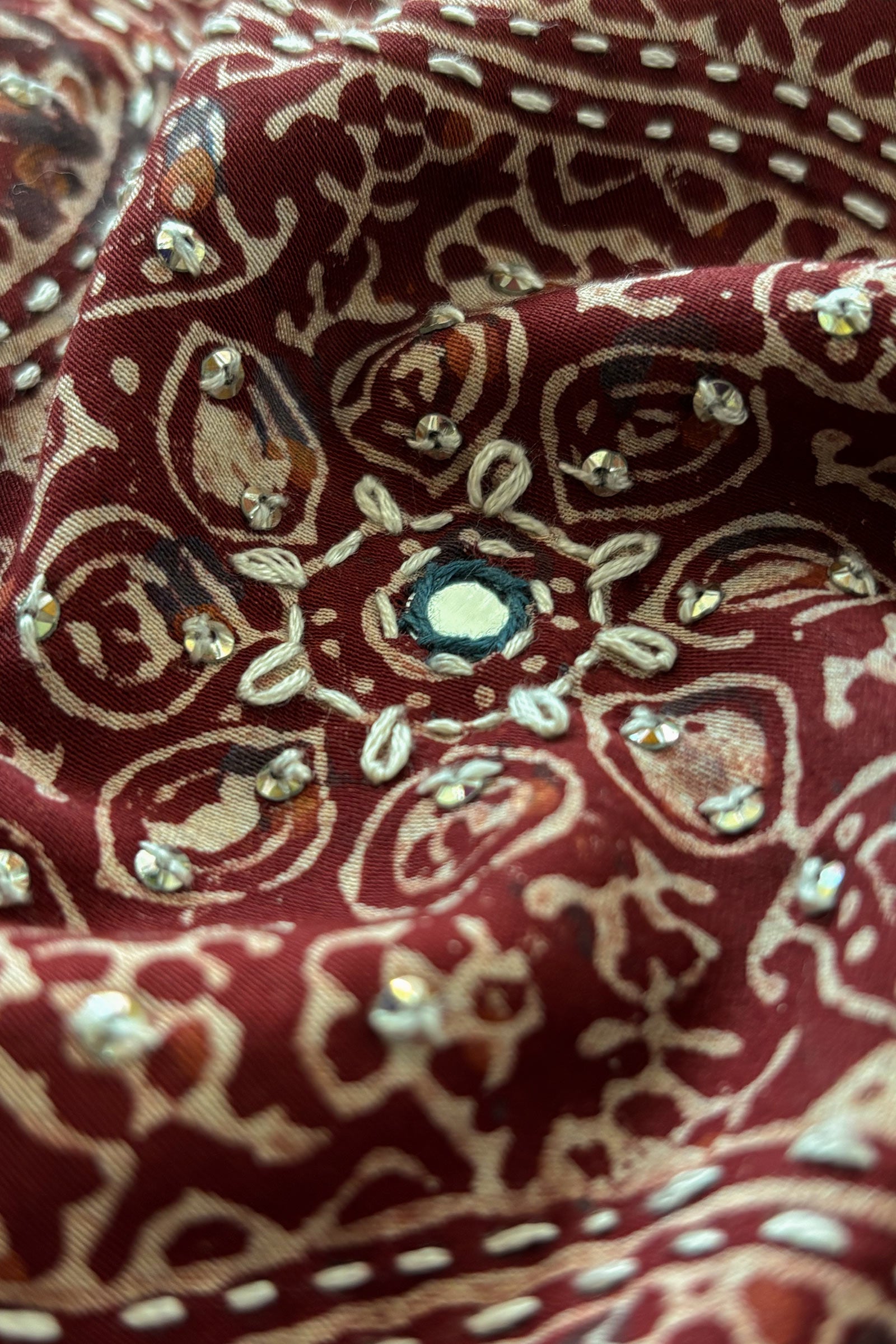 Zubeida Sareen Ajrak Modal Kurta