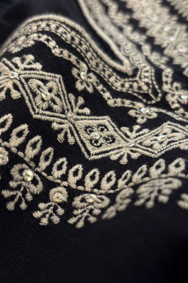 Mehraab Mumtaz Kurta