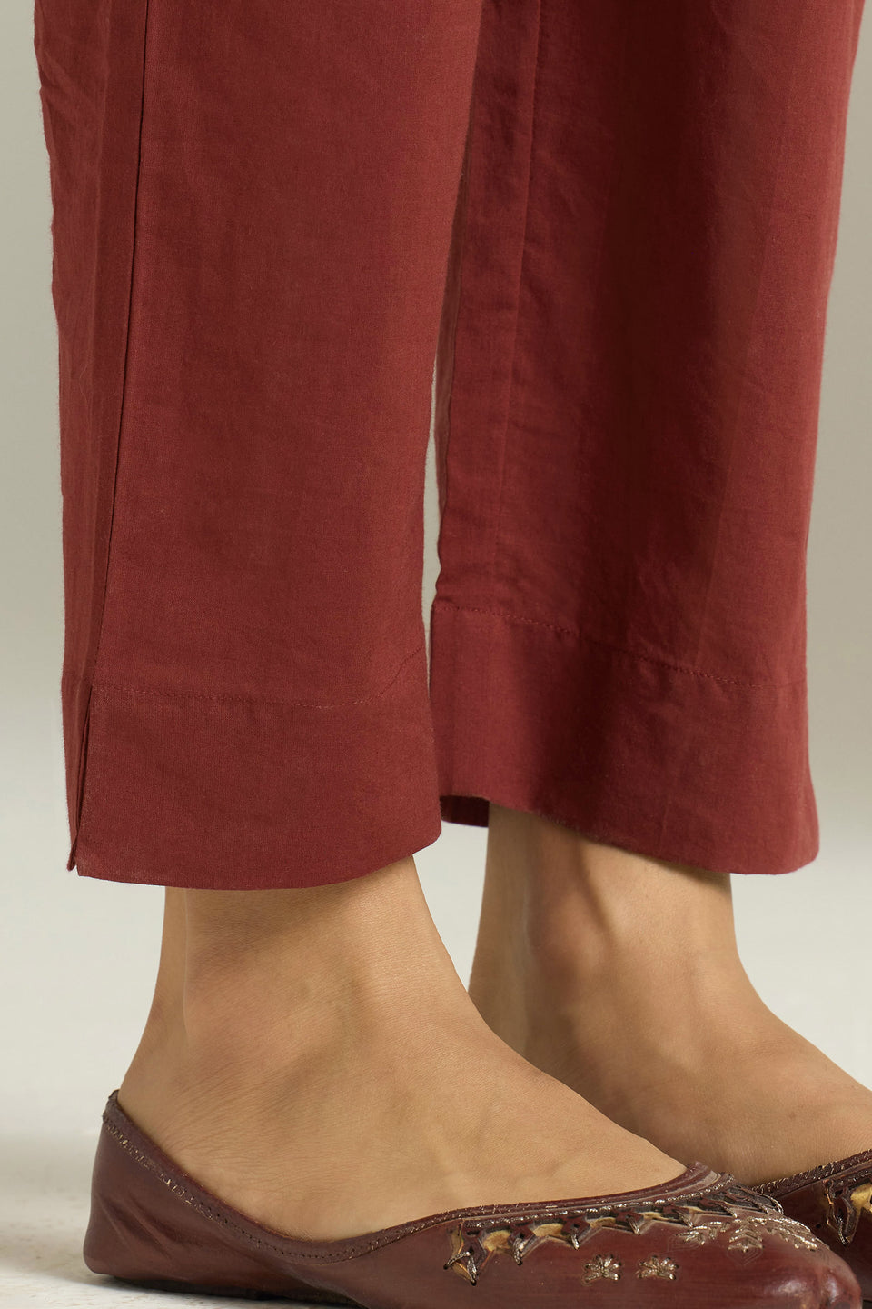 Rangrez Shirin Narrow Pants