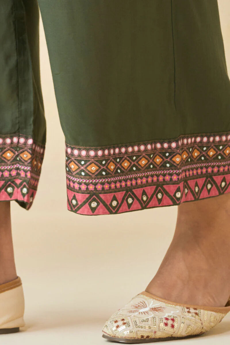 Surplus: Mehrunissa Arya Farsi