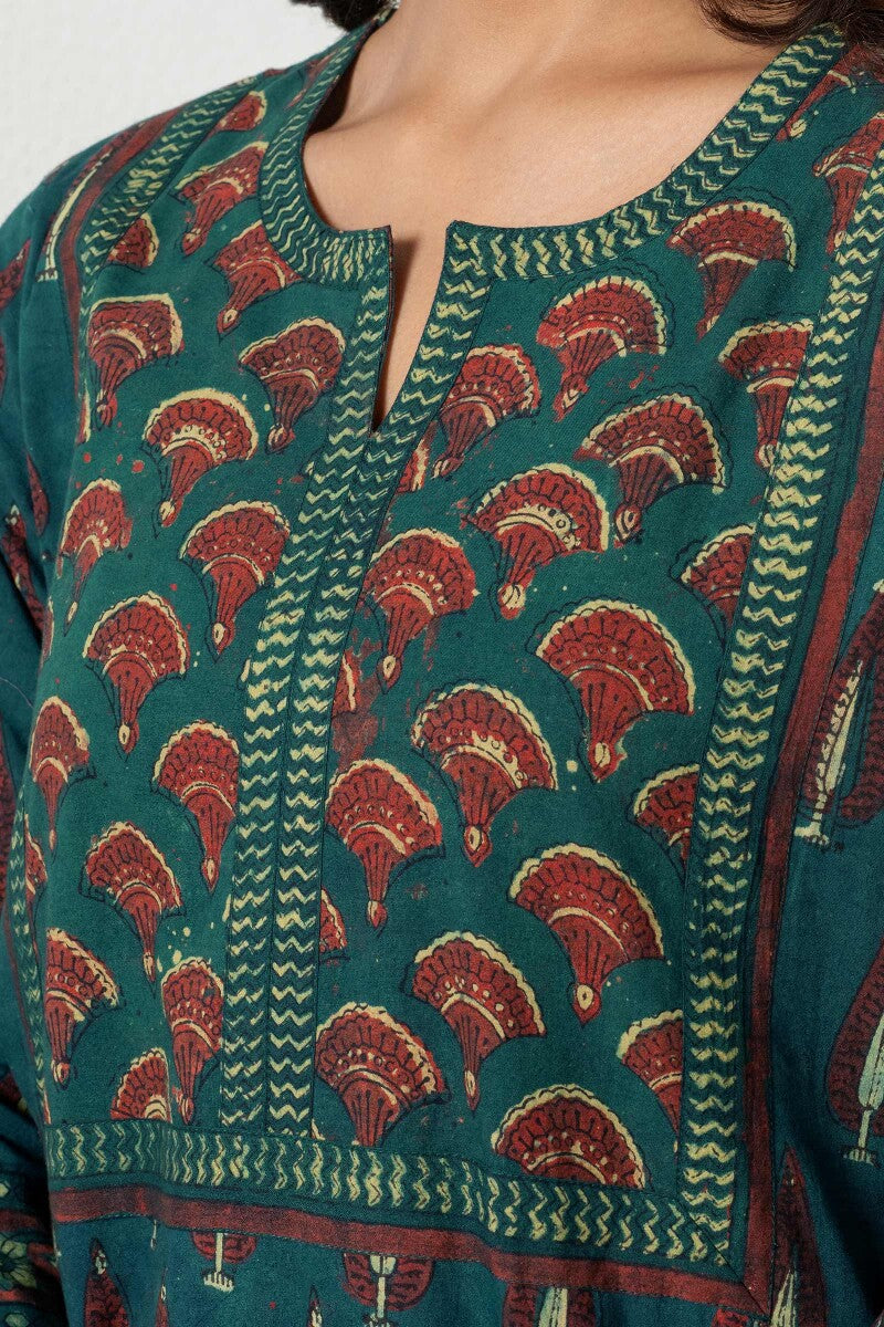 Sehra Rabia Ajrak Kaftan