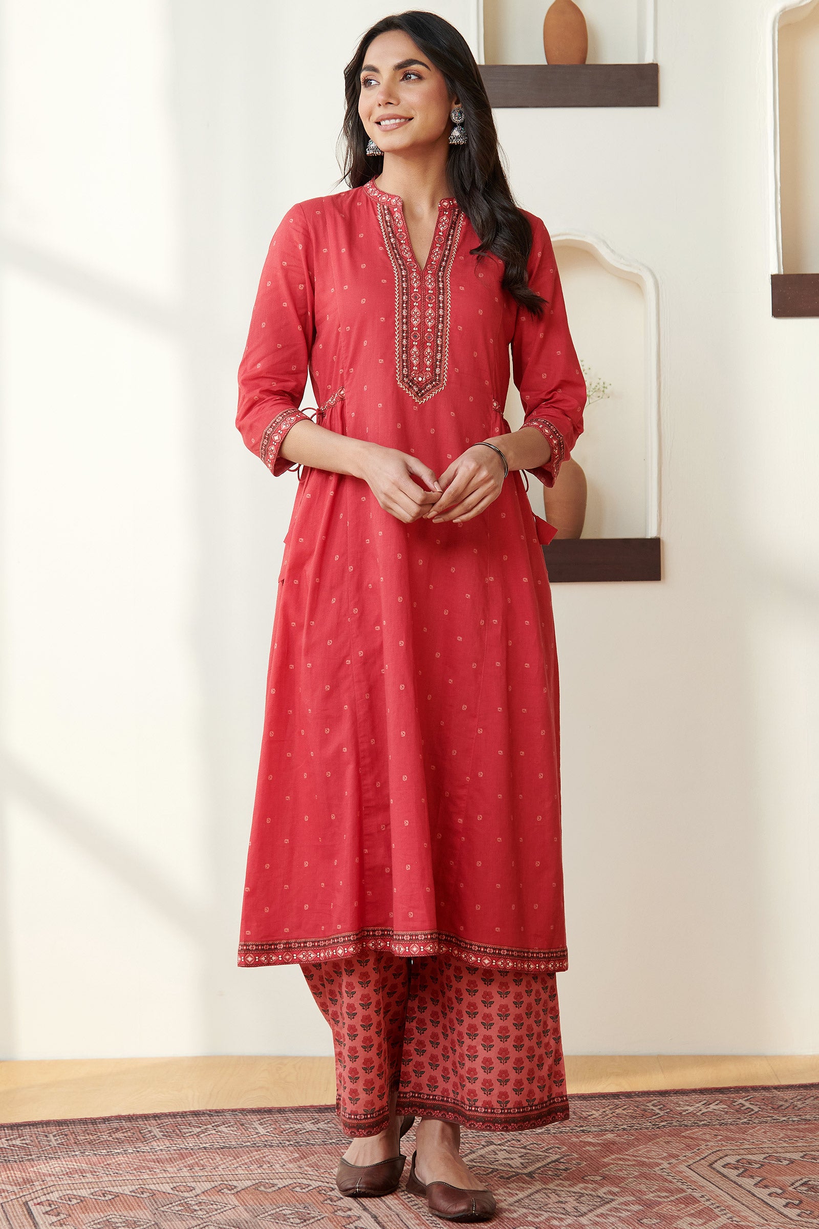 Surplus: Rangrez Nusrat Pink Kurta