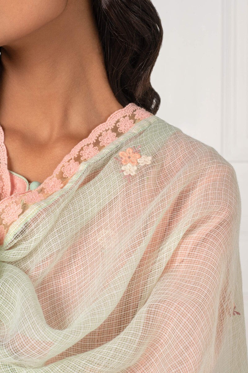 Gulnaz Ruhani Kota Dupatta