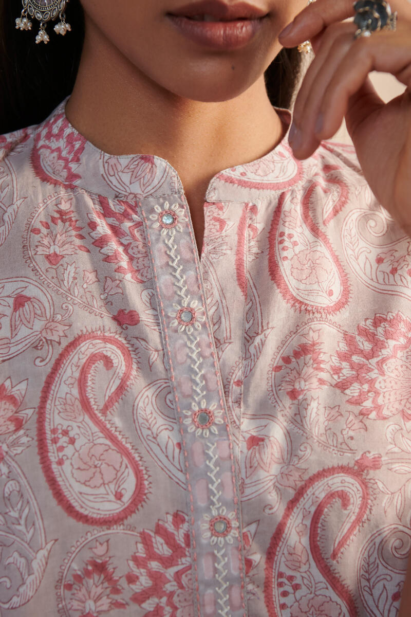 Gauhar Farah Sanganeri Kurta