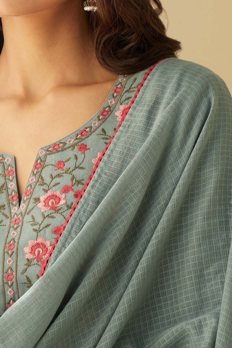 Roza Kainat Grey Dupatta