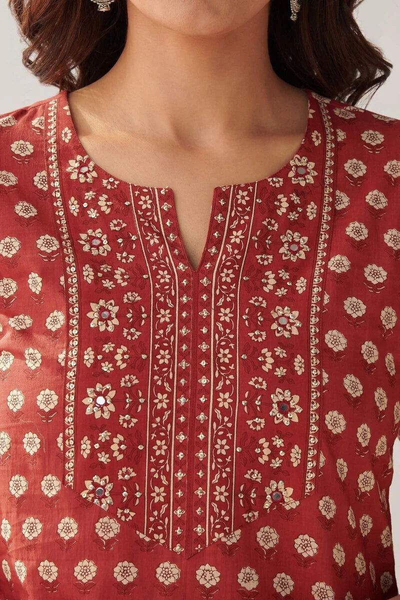 Gauhar Riya Top