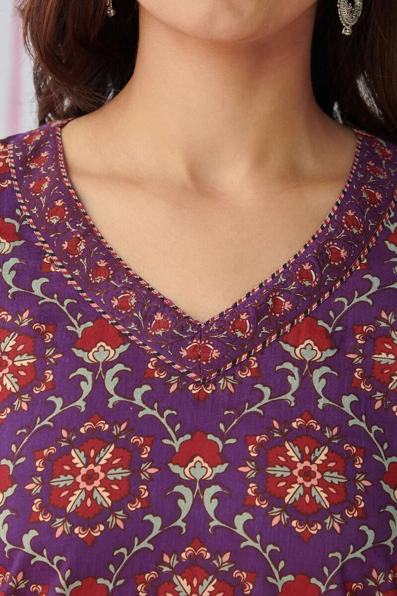 Gauhar Shanaya Top