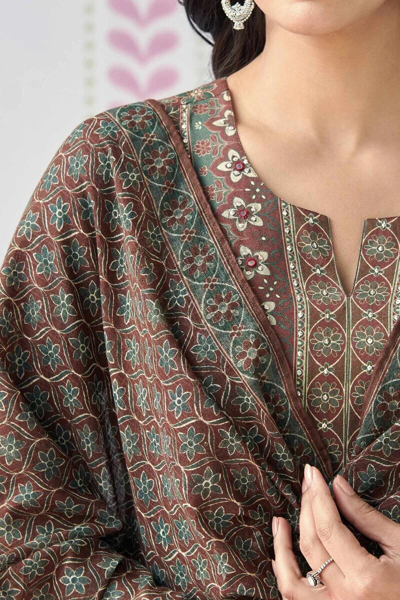 Surplus: Mahnoor Falak Dupatta