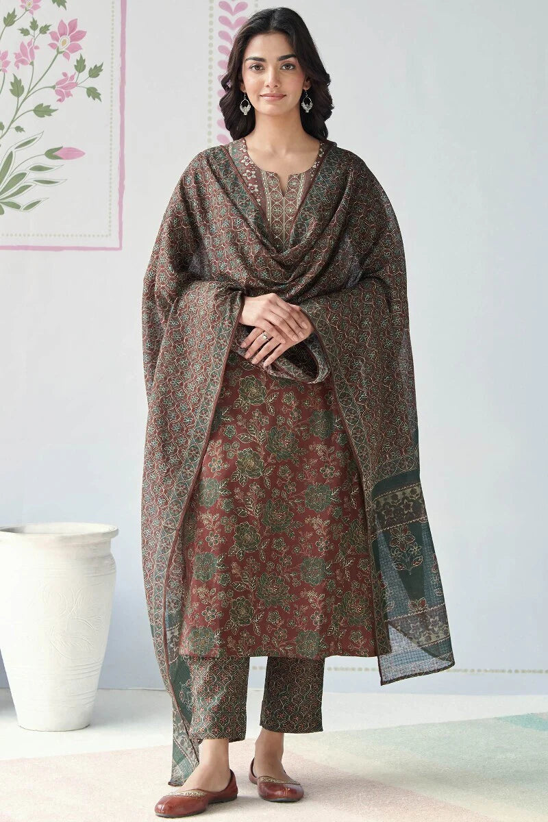 Surplus: Mahnoor Falak Kurta