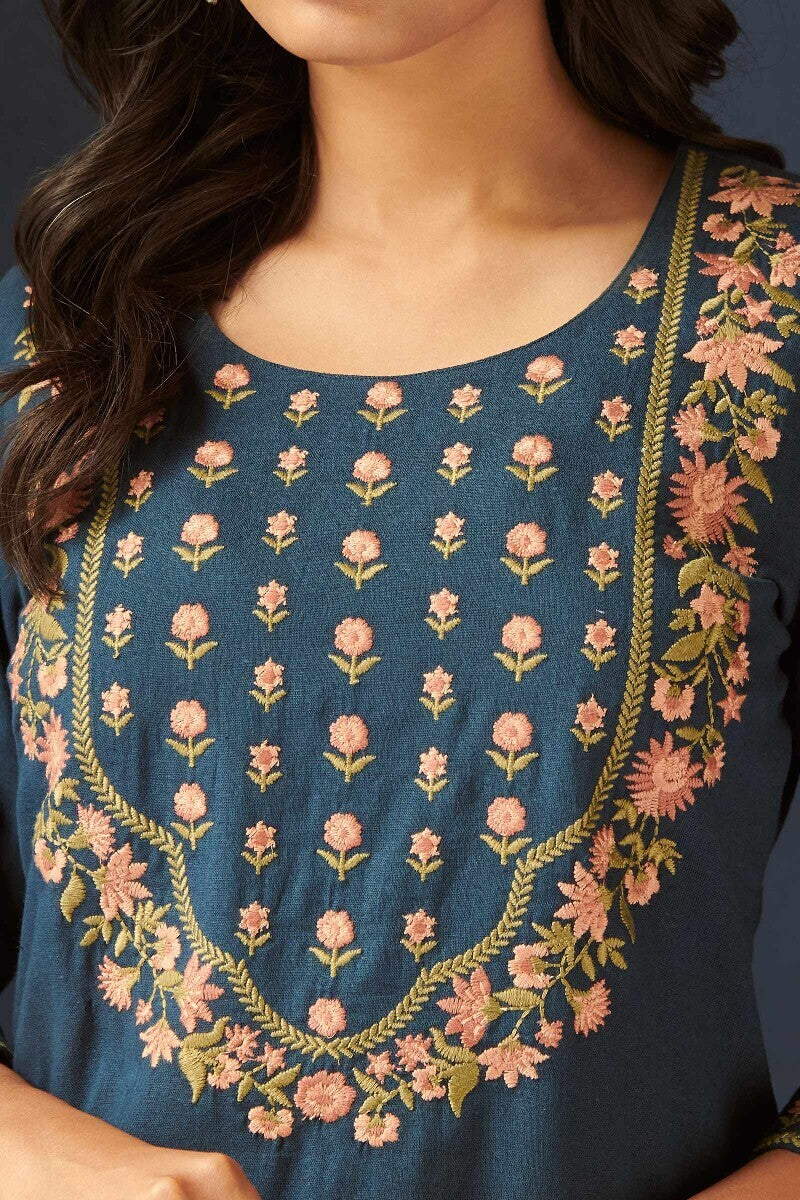 Rosheen Tahira Kurta