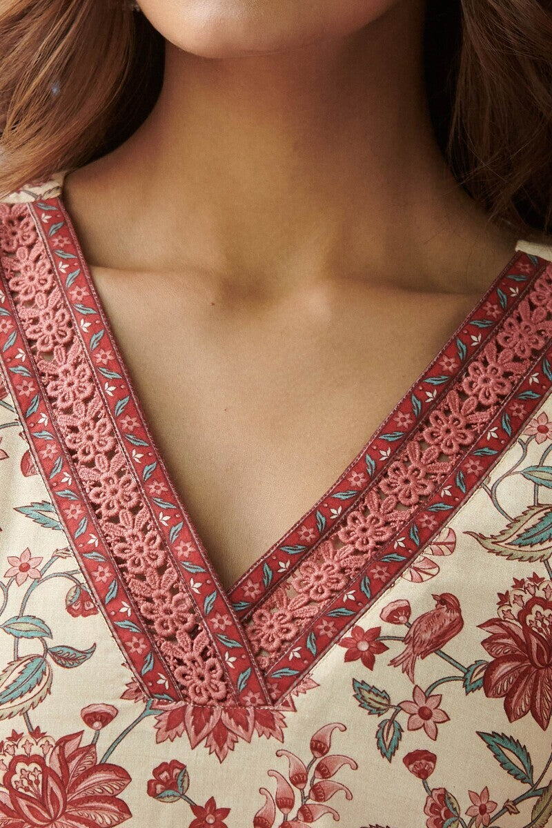 Mahnoor Maryam Kurta