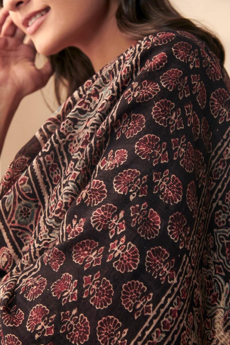 Sehra Gauhar Ajrak Dupatta