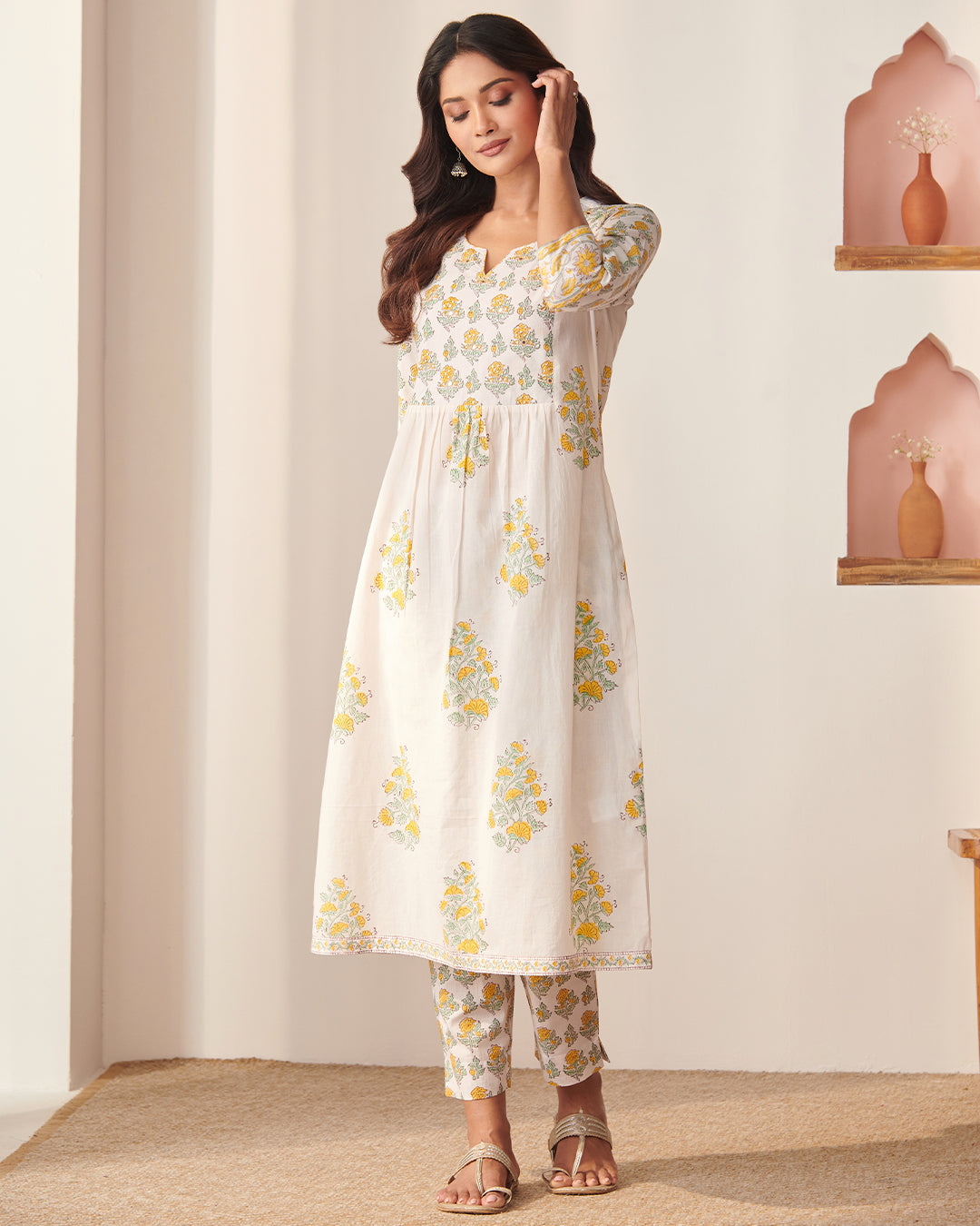 Roz Meher Omaira Sanganeri Kurta