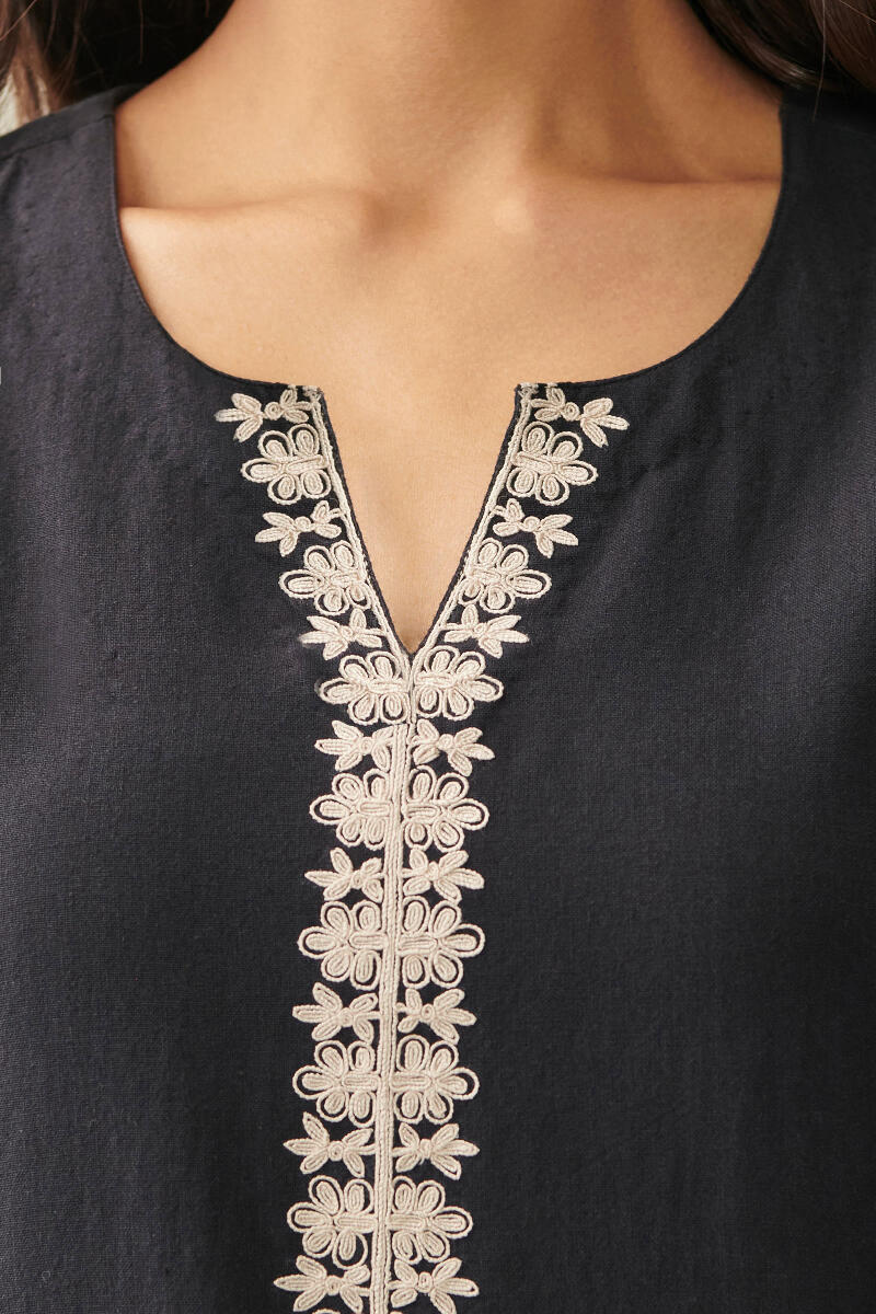 Mirza Alisha Handloom Kurta