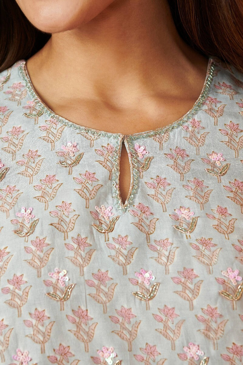 Shirin Mehnaaz Sanganeri Modal Kurta