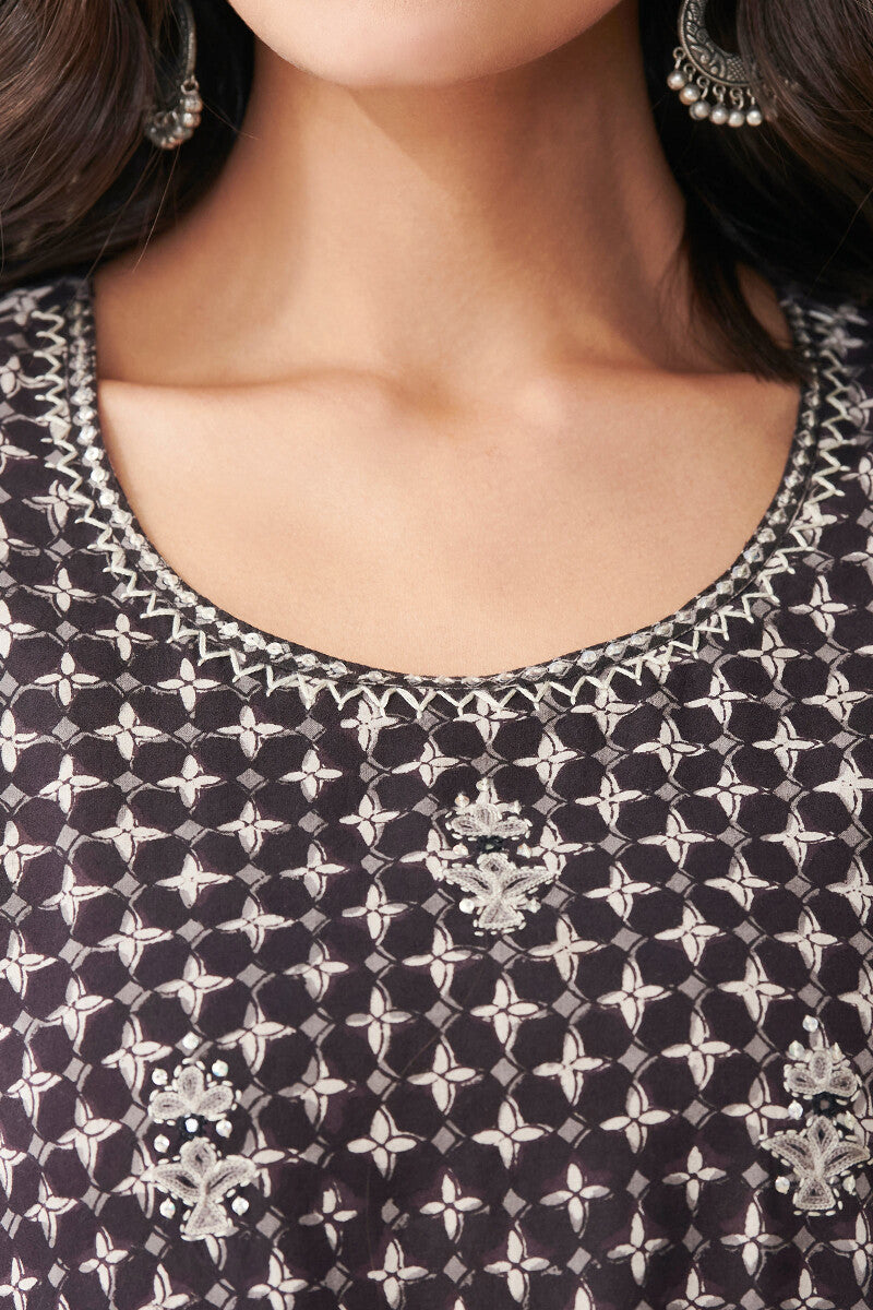 Sehra Nuzakat Bagru Kurta