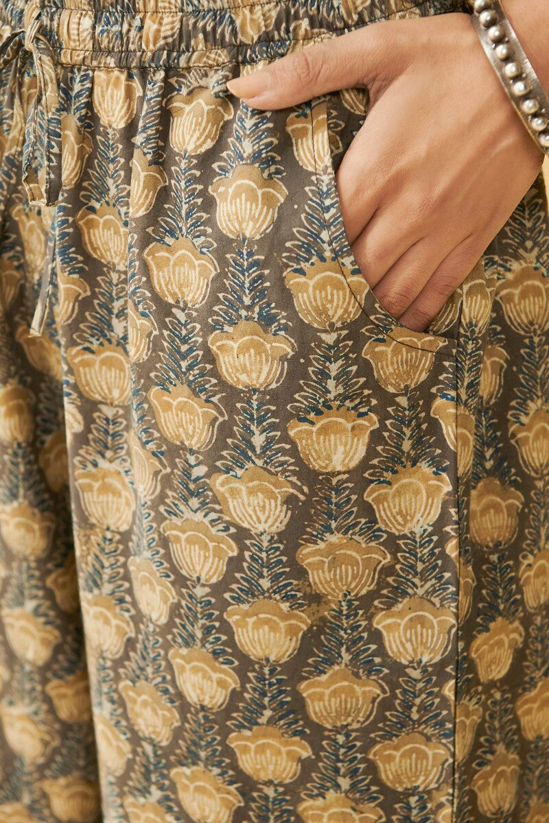 Sehra Maya Ajrak Farsi