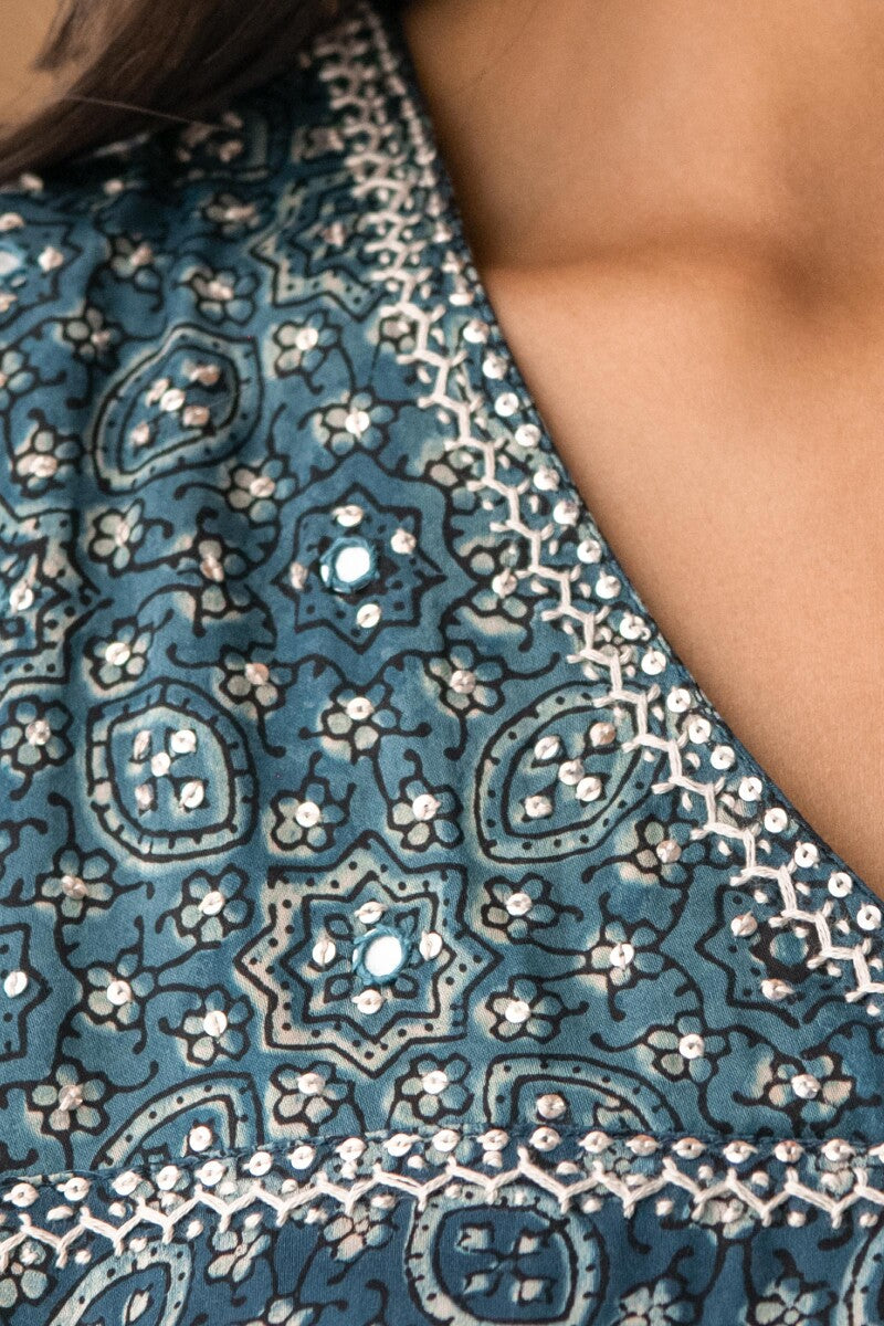 Sehra Shabnam Ajrak Modal Kurta