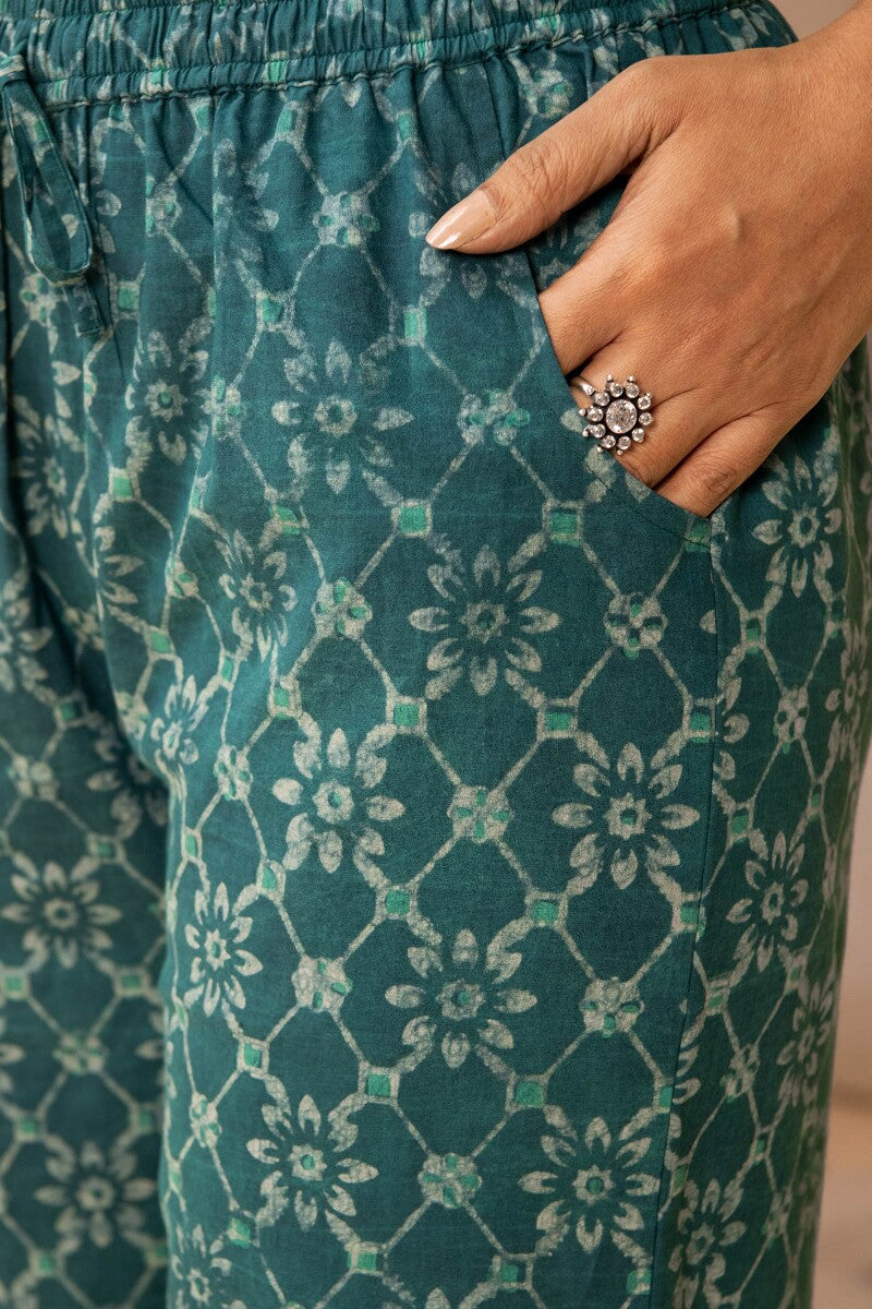 Sehra Zohra Akola Farsi