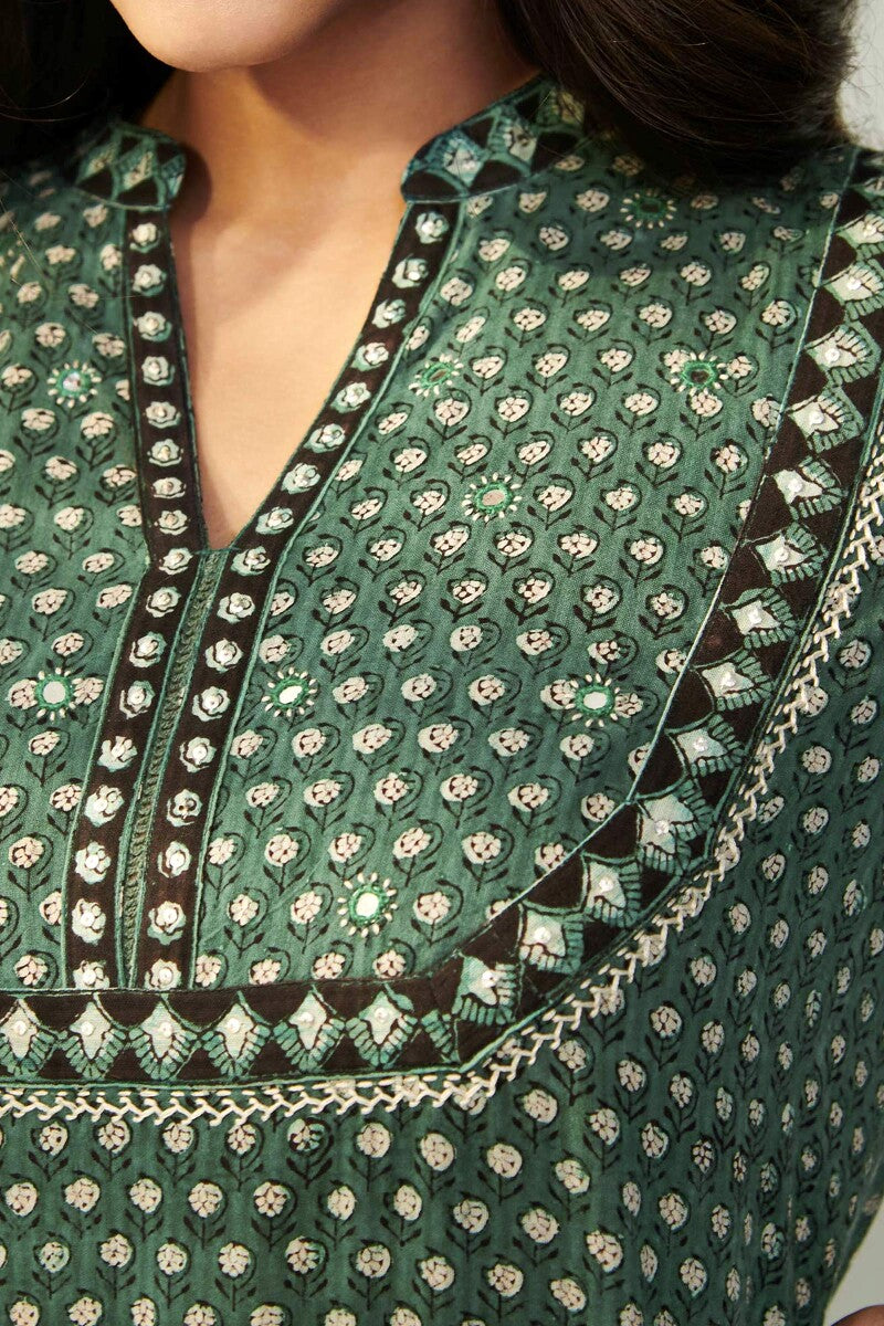 Sehra Farah Bagru Kurta