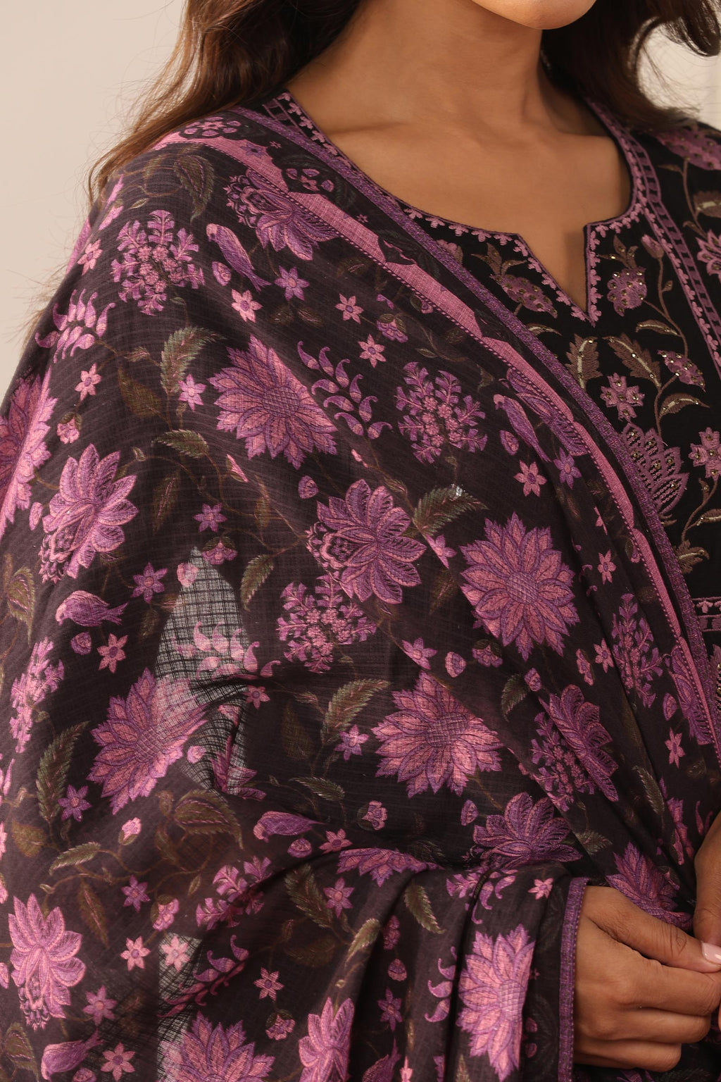 Mehraab Farah Dupatta