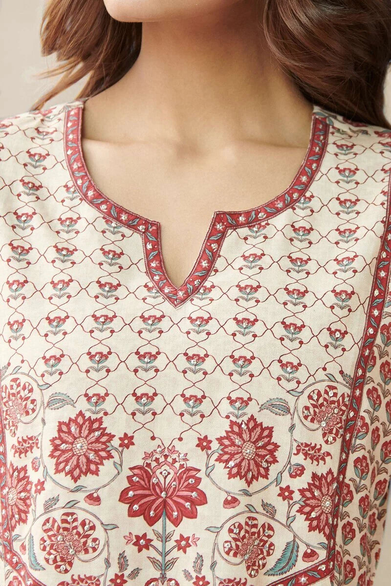Surplus: Mahnoor Mahi Kurta