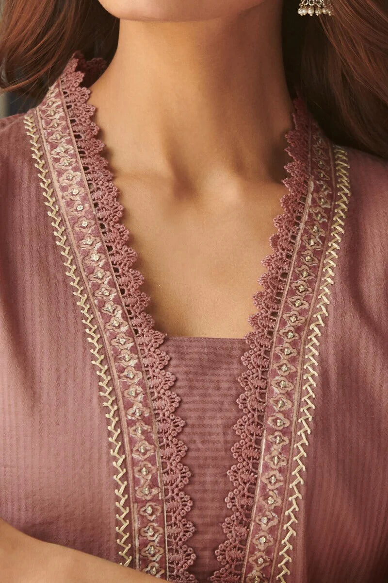 Surplus: Mehreen Ruhi Kurta