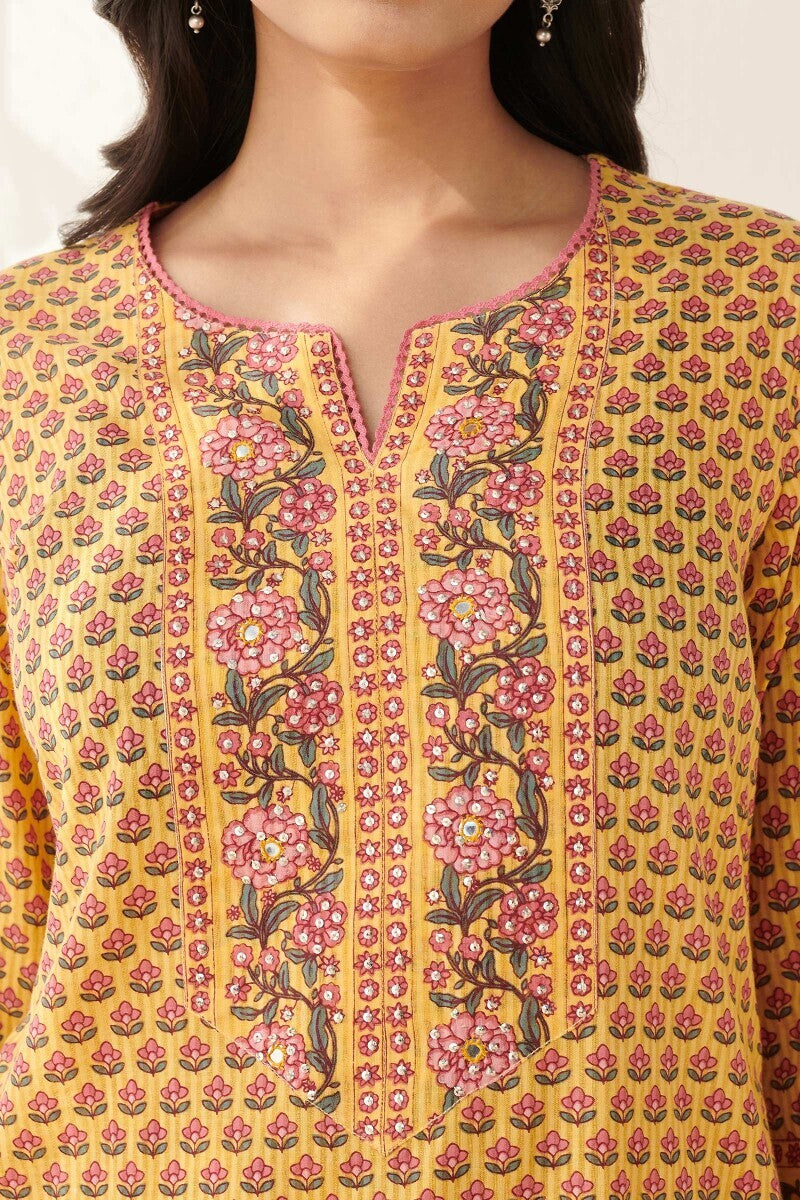 Mehreen Ruhi Sanganeri Kurta
