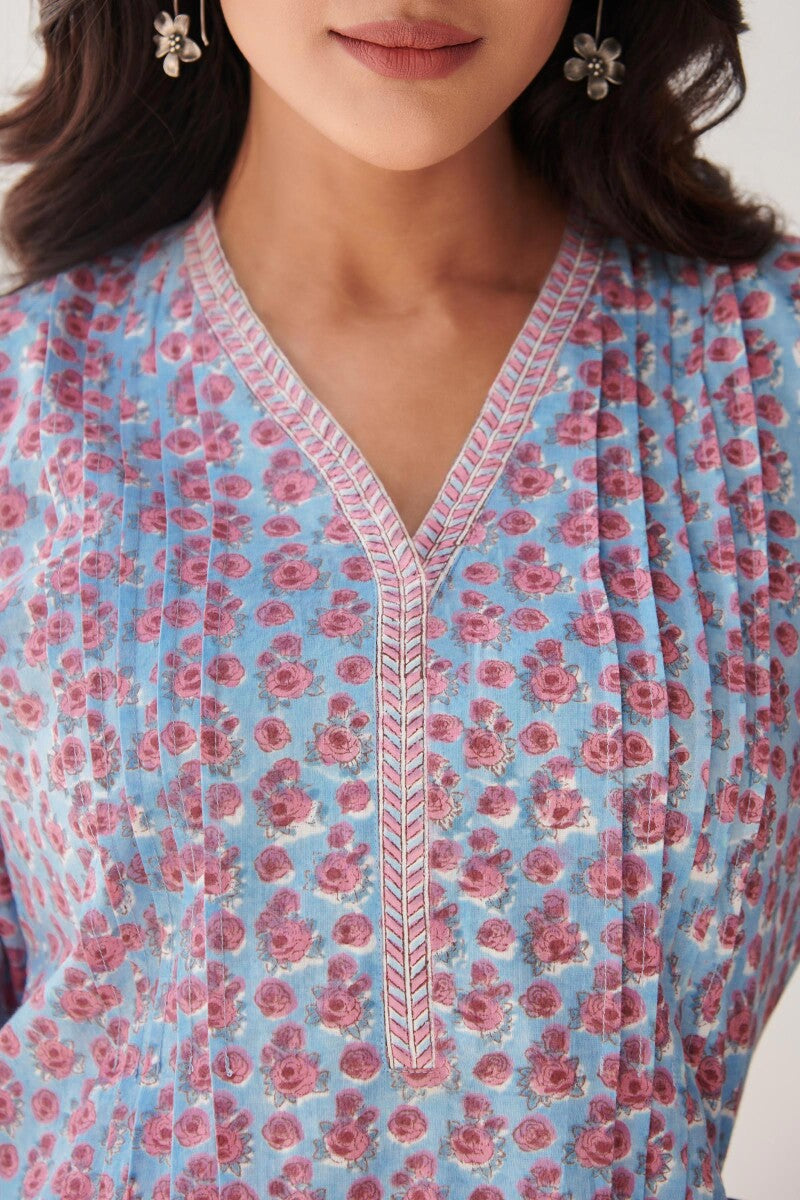 Gulbarg Seerat Sanganeri Top