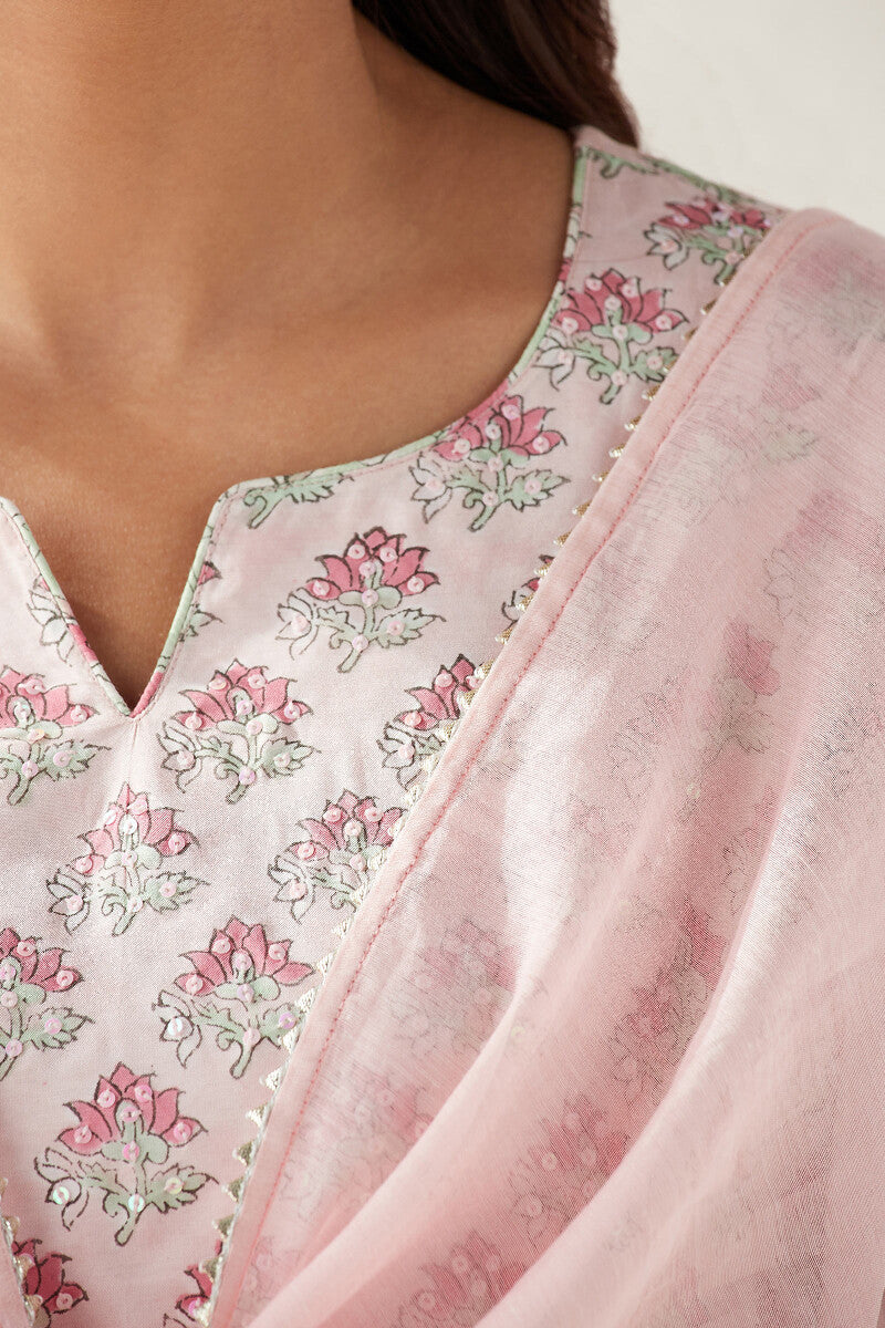 Gauhar Farhat Pink Cotton Silk Dupatta