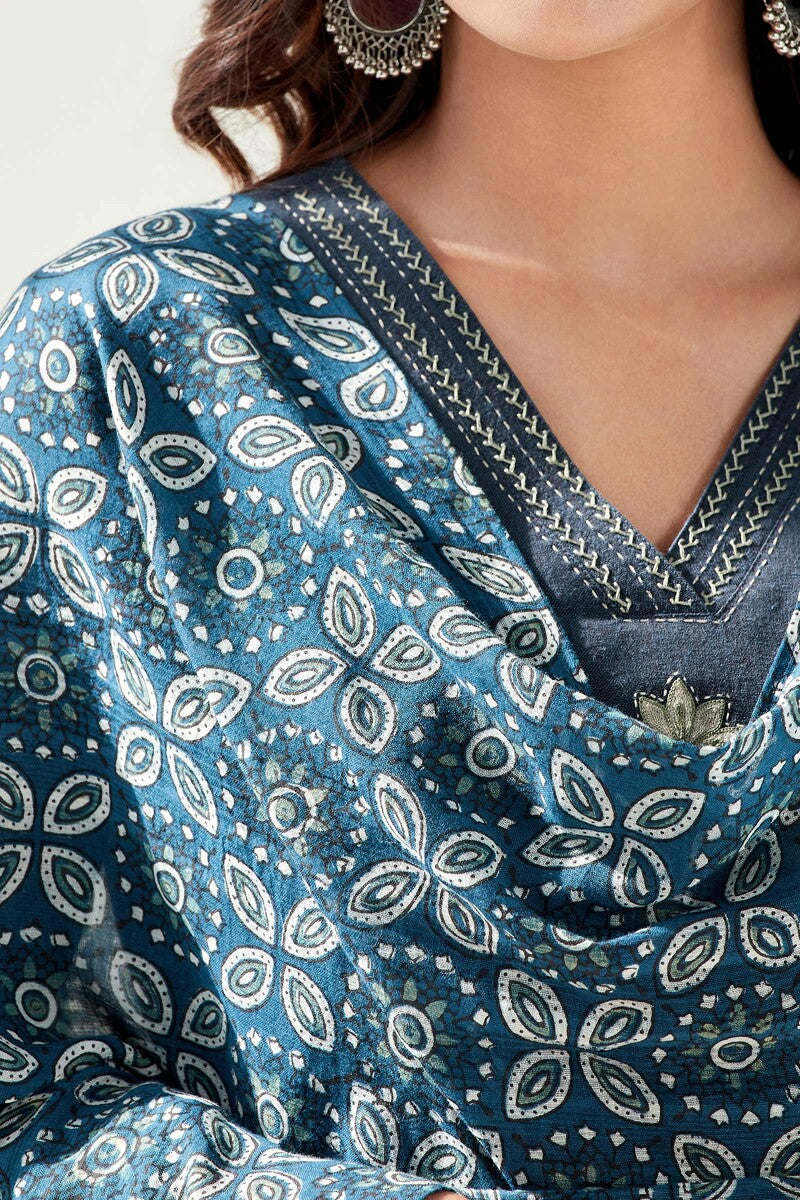 Roza Aarya Ajrak Dupatta