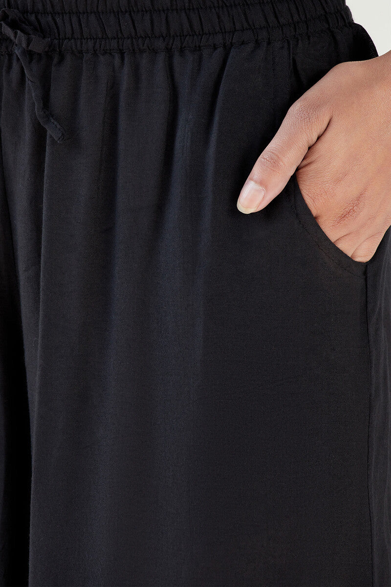 Gauhar Maira Black Modal Palazzo