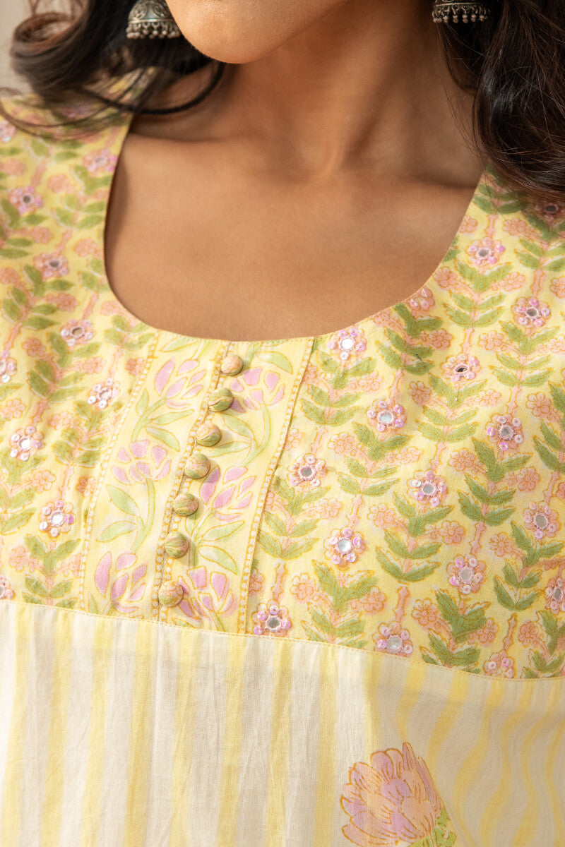 Gauhar Naaz Sanganeri Kurta