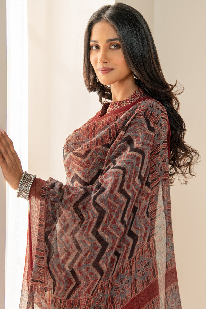 Sehra Samira Ajrak Kota Dupatta