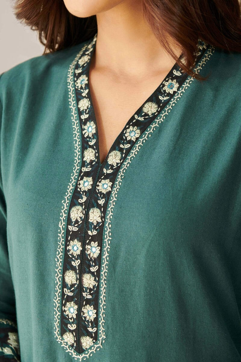 Naadirah Mahira Handloom Kurta