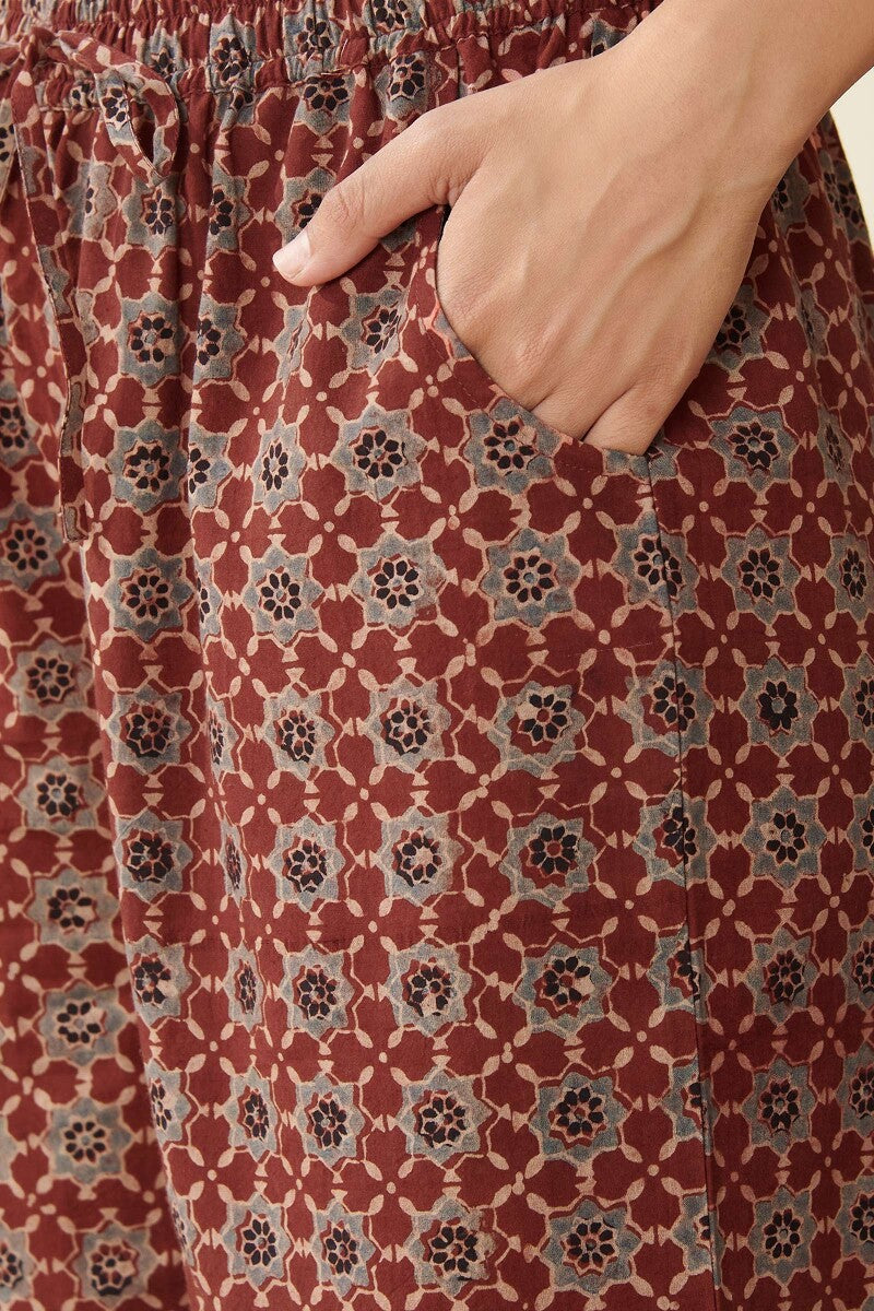 Sehra Sahiba Ajrak Farsi