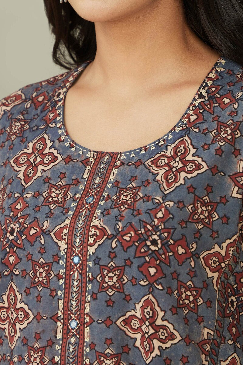 Sehra Shirin Ajrak Top