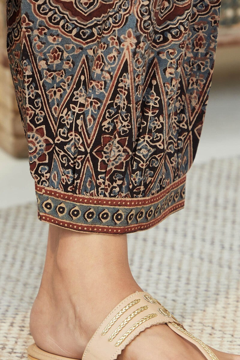 Roza Seher Ajrak Izhaar Pants