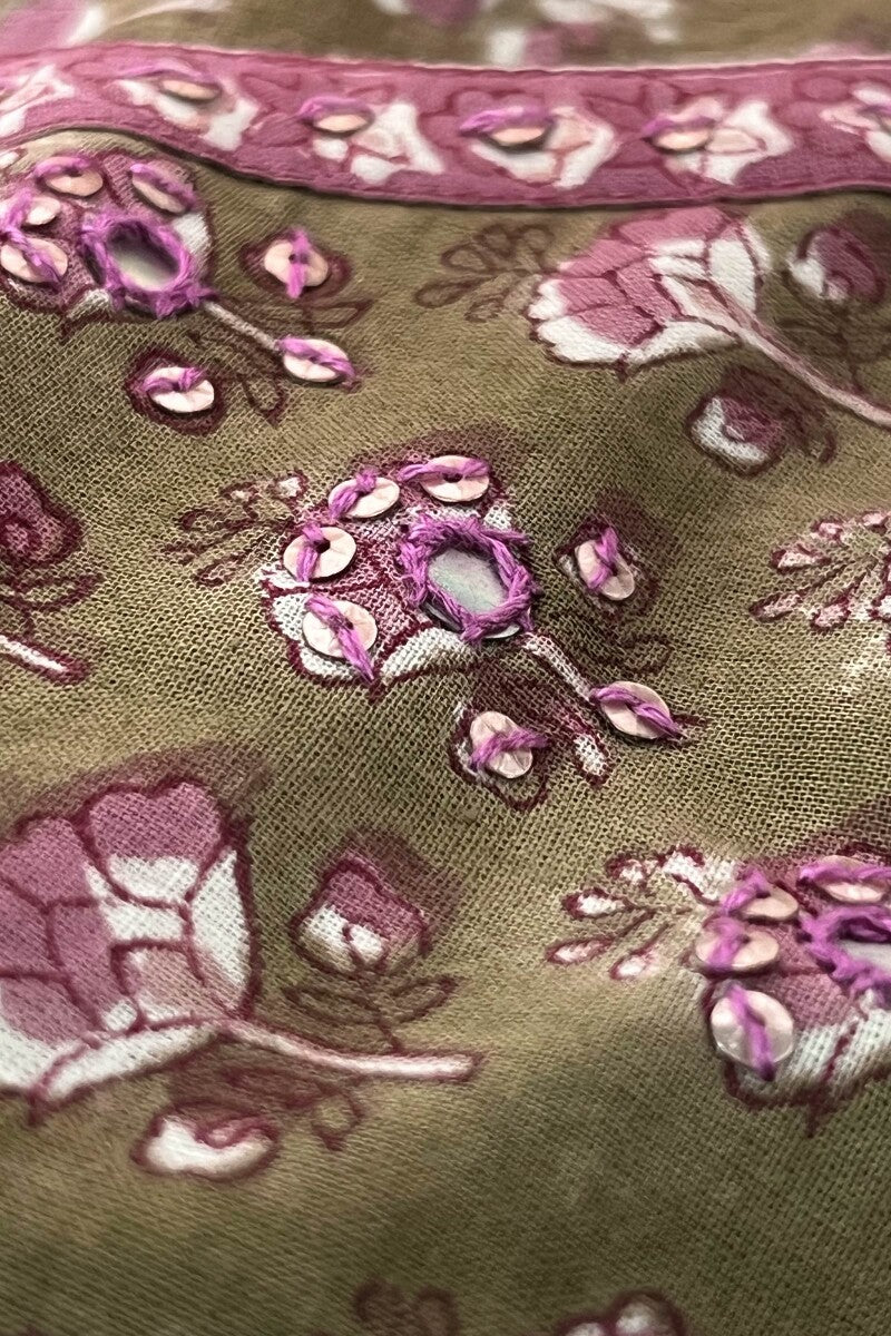 Gauhar Saira Sanganeri Kurta