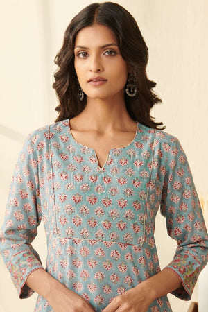 Nasrine Inaya Sanganeri Modal Kurta