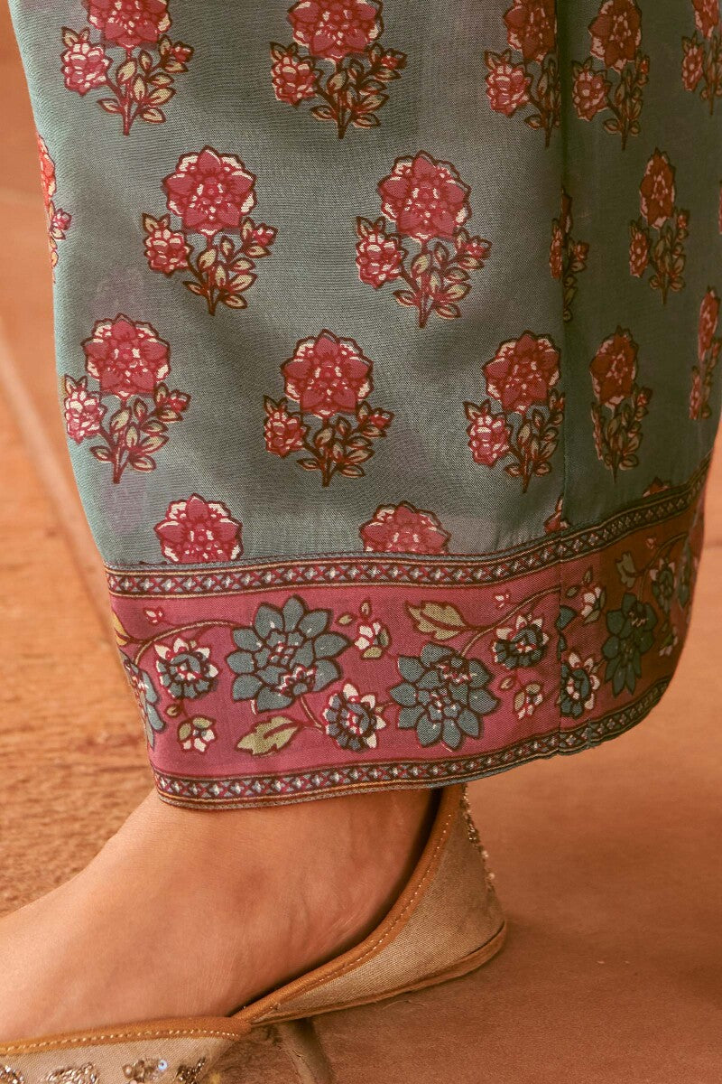 Nasrine Zeenat Sanganeri Modal Farsi
