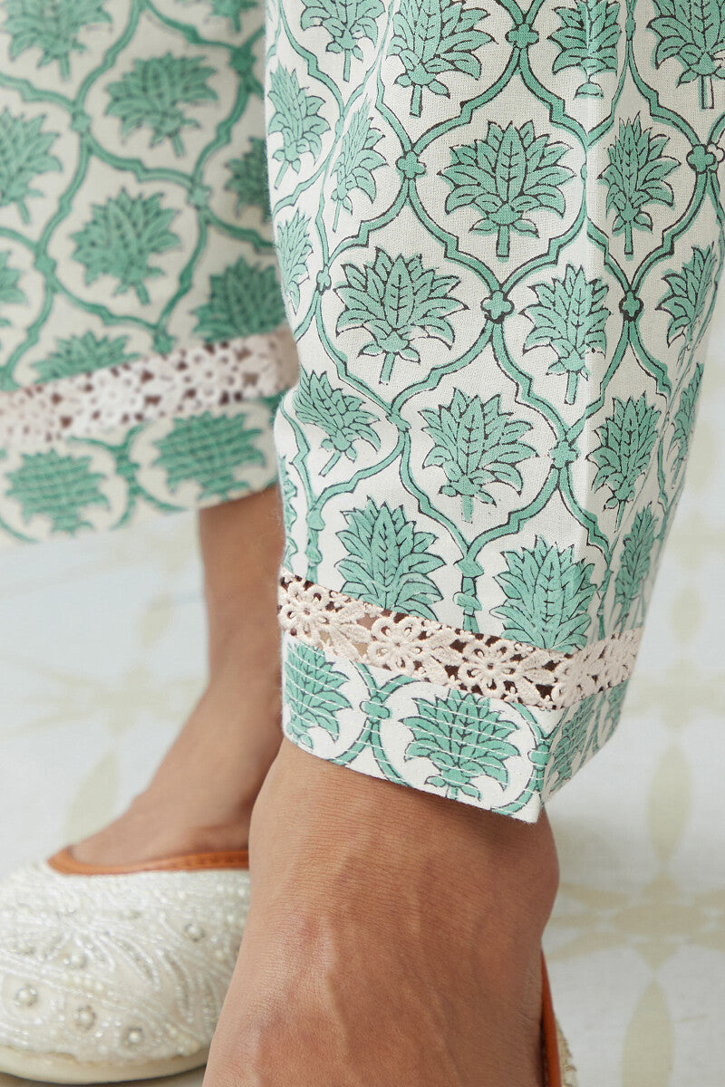 Gauhar Aaliyah Sanganeri Salwar