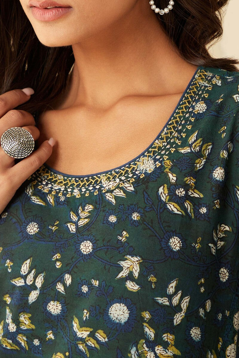 Sehra Samina Bagru Kurta