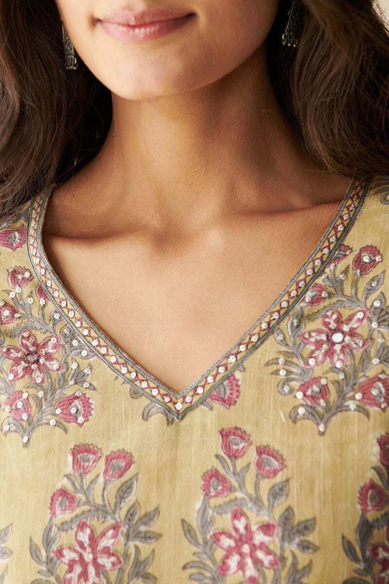 Gauhar Zeenat Sanganeri Kurta
