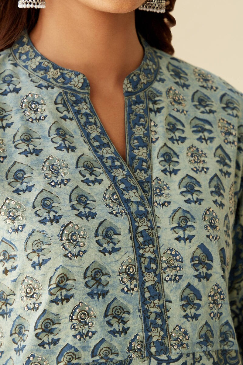 Sehra Sarah Akola Kurta