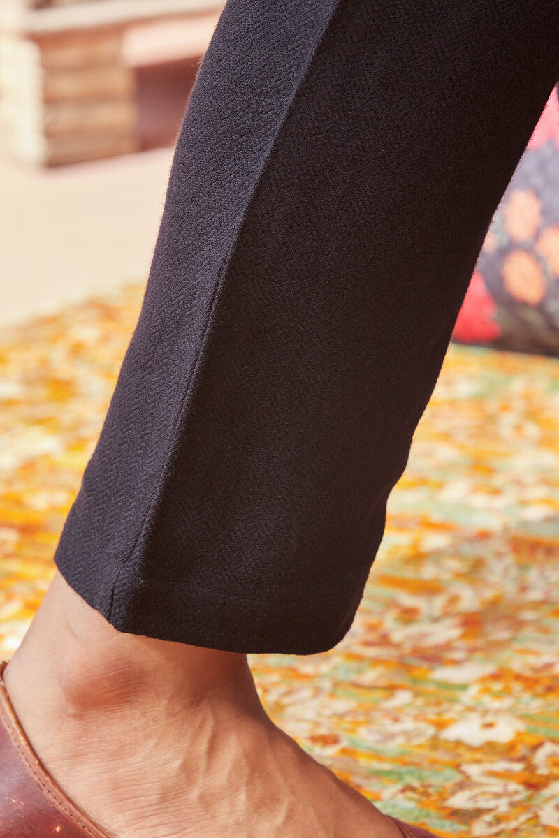 Naadirah Samreen Faux Wool Narrow Pants