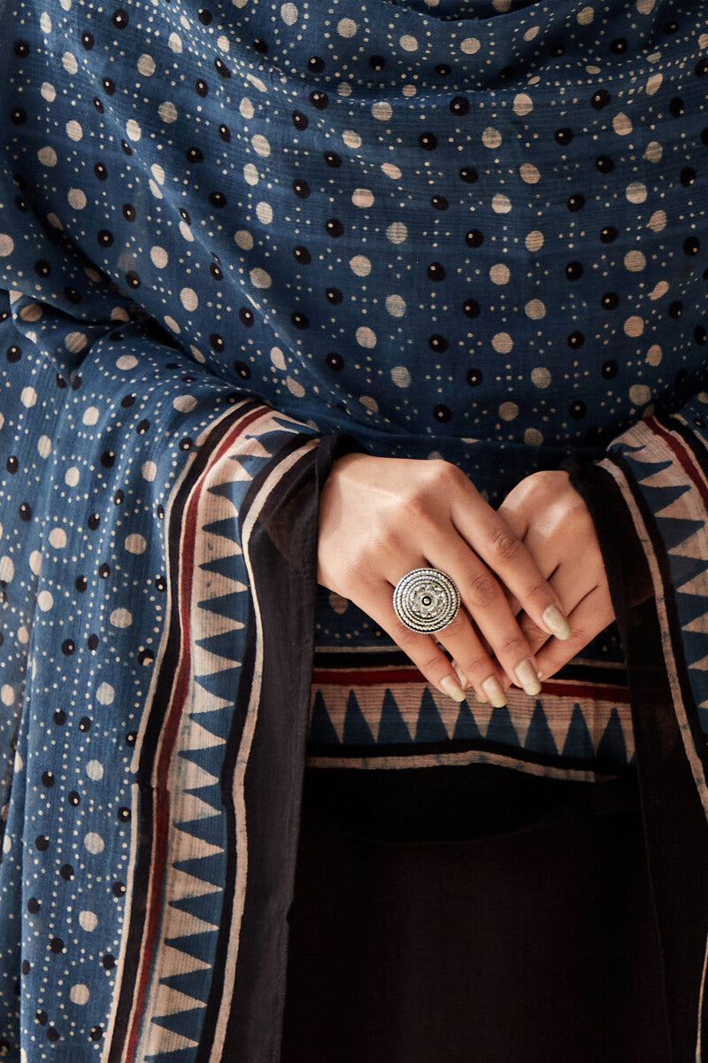 Sehra Mehnaz Ajrak Dupatta